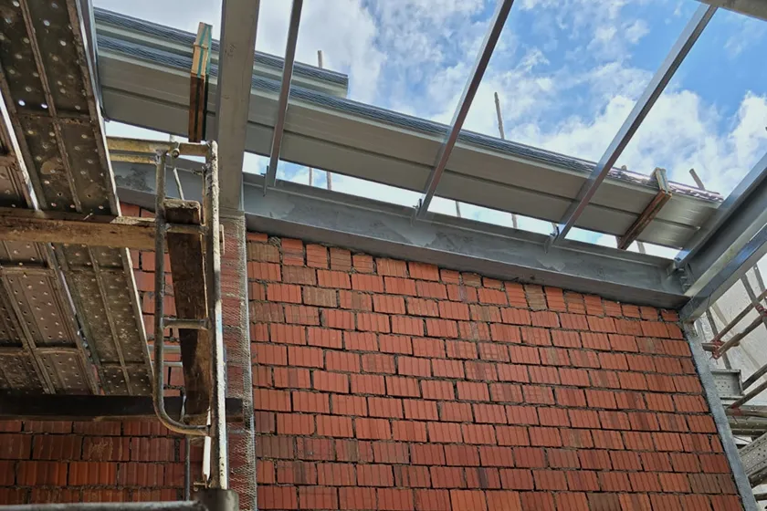 iStock-1809659600 (6)